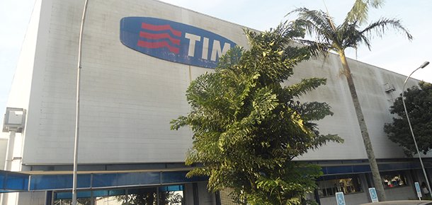 Sintetel e Fenattel entregam pauta de reivindicações à TIM